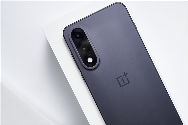 一加Ace 5至尊版实测：宿舍抢网神器实至名归