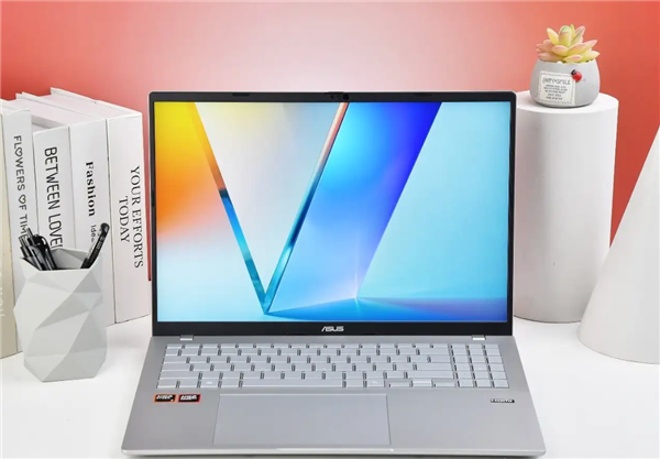 毕业季学生党、职场新人强推华硕无畏16 2025，国补到手仅3839元