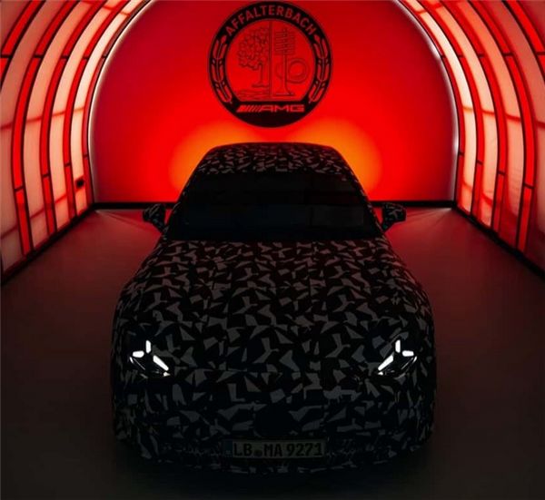 全新AMG GT电动四门轿跑车预告：搭载轴向磁通电机 单个496马力