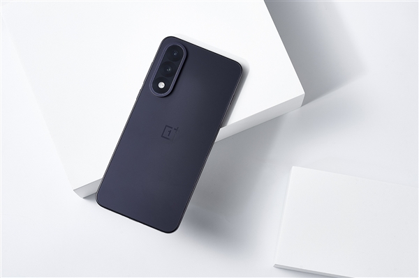 一加Ace 5至尊版实测：宿舍抢网神器实至名归