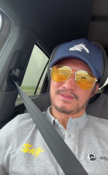 51岁获环塔拉力赛SS9赛段冠军！吴京：非常不一样的人生体验