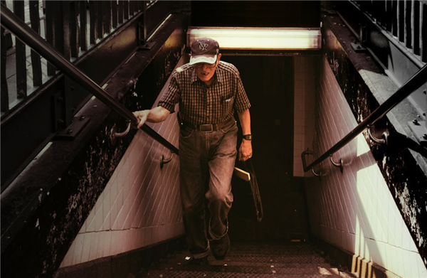 我国开发可穿戴监测系统：为帕金森病早期干预提供可能