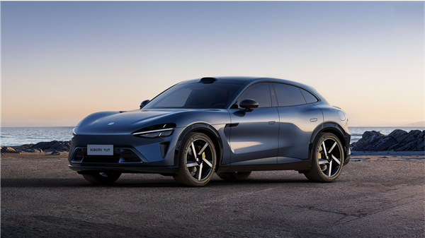 小米YU7良心了：前机盖面积比SU7大增约50% 更换价格仅略高