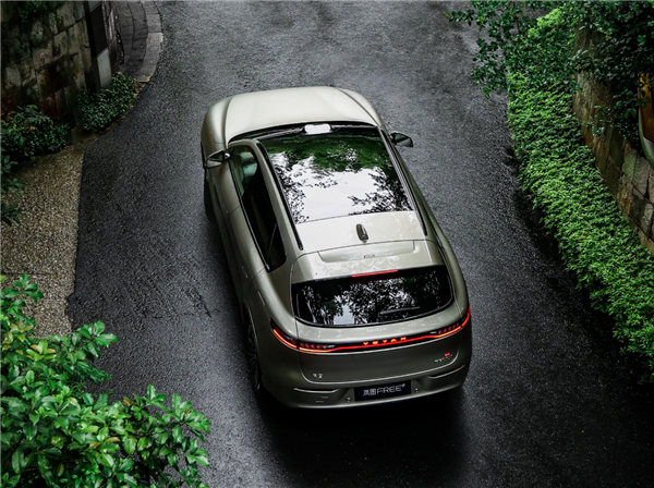 岚图FREE+6月24日预售 曝岚图已签约某顶流男星