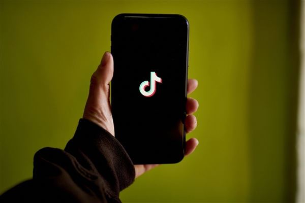 李连杰：我不是装孙子 是真孙子