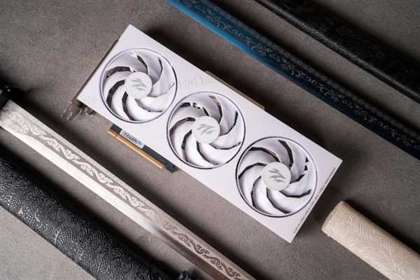 影驰RTX 5050圣刃OC评测：1080P入门战神