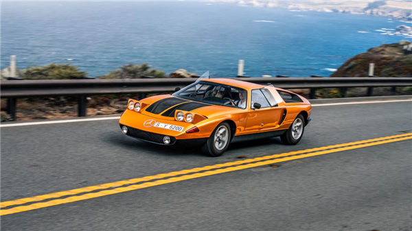 奔驰的新概念车 丑得很难评