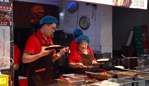 140万商家订单实收双增长 淘宝闪购日订单连续两个周末超9000万