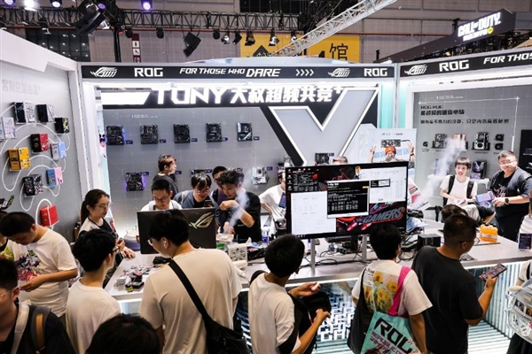 华硕主板撼动BW2025 ROG玩+乐园引玩家狂欢