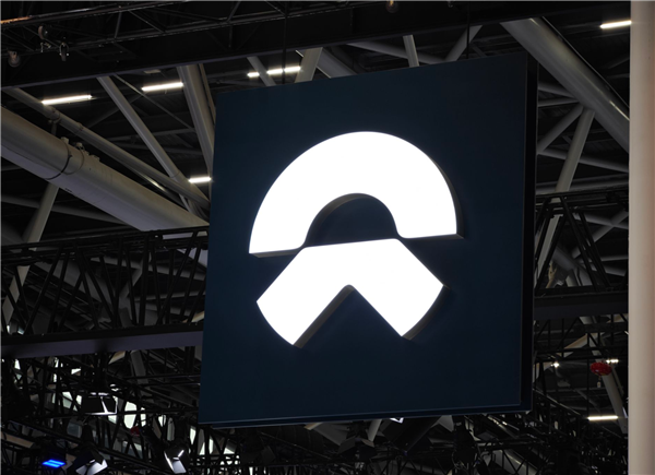 李斌：蔚来的钱都亏在明处 资产负债表非常干净