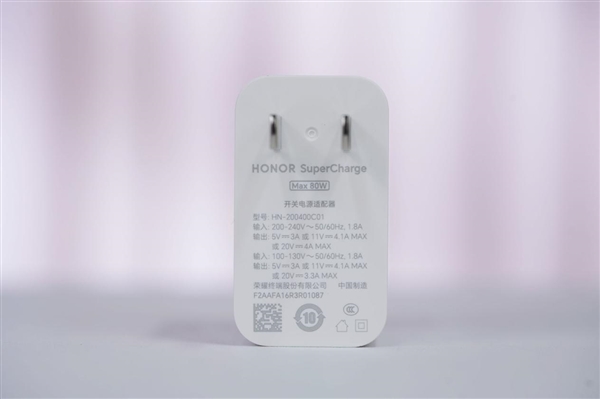 史上最大电池手机！荣耀X70图赏