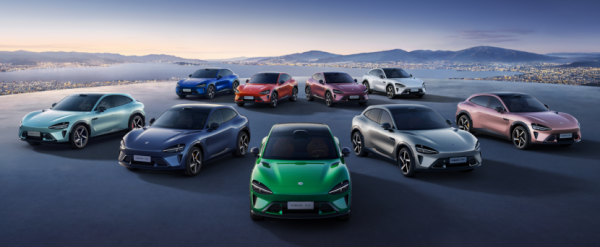 小米YU7创造了汽车工业销量奇迹！Max版最贵也最值得买