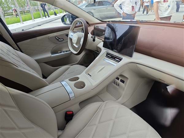 实测能跑2500公里！奇瑞C级轿车风云A9L上市：万起