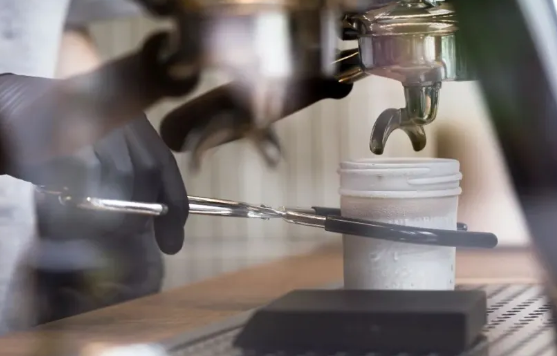 -86℃冰杯咖啡饮用会被冻伤吗 医生解读