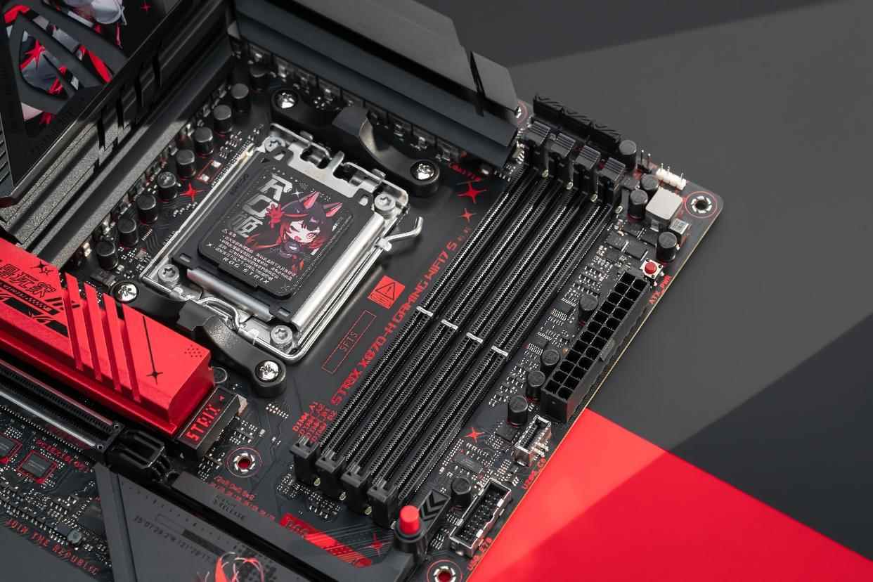 这么美又那么能打！华硕 ROG X870 RO姬主板测评