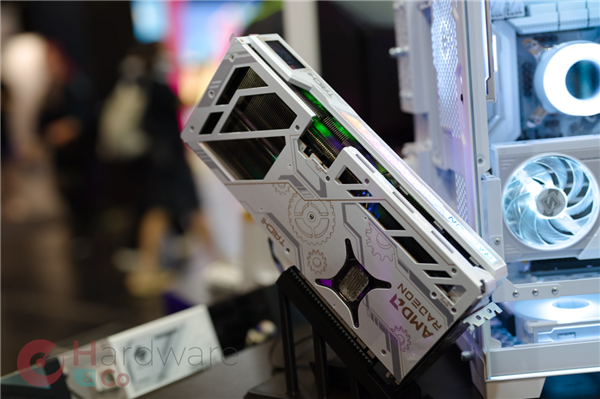 买不到！华擎确认：带LCD屏RX 9070 XT Taichi不会零售