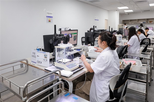 抖音电商首创最严珠宝玉石质检体系 推动行业规范与消费扩容