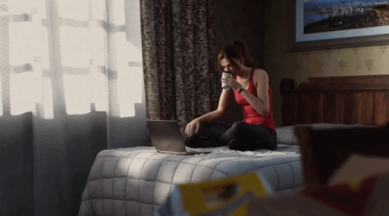 《生化危机9：安魂曲》女主不脱鞋就上床引吐槽：绝对不可饶恕！