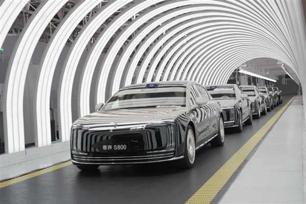 陈震：尊界S800内饰面差和缝隙要求比劳斯莱斯幻影还高！