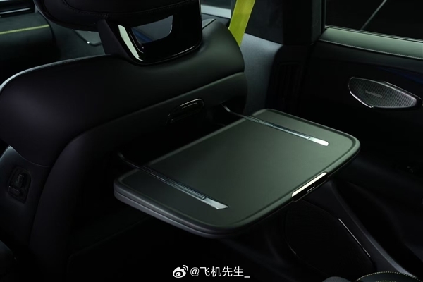 19.2万起 领克中大型插混轿车10 EM-P预售：全系四驱+激光雷达