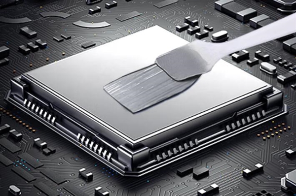 电脑涂硅脂的注意事项科普：很多人都涂错了