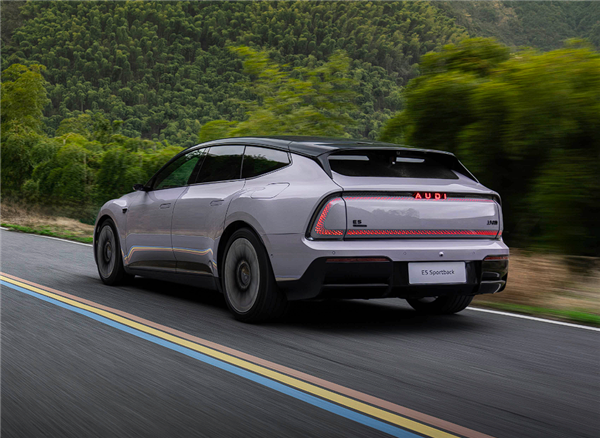 上汽奥迪E5 Sportback预售！一汽奥迪：四环相扣 才是奥迪