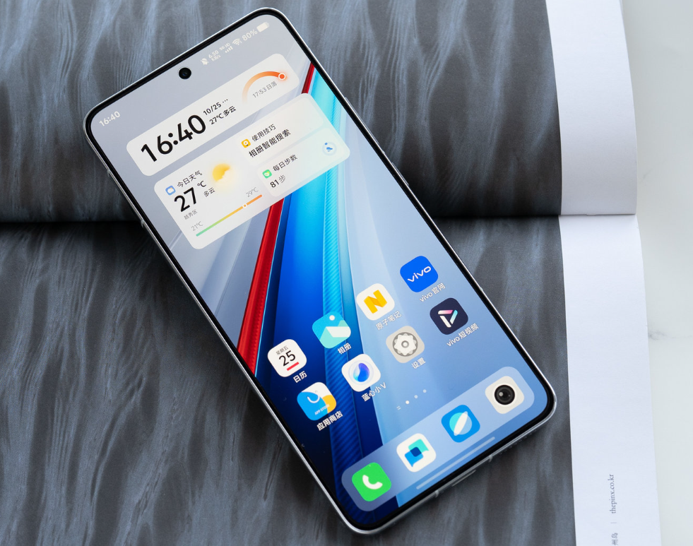 2025“几乎完美”的3款新手机，有全面水桶配置，这波必须等