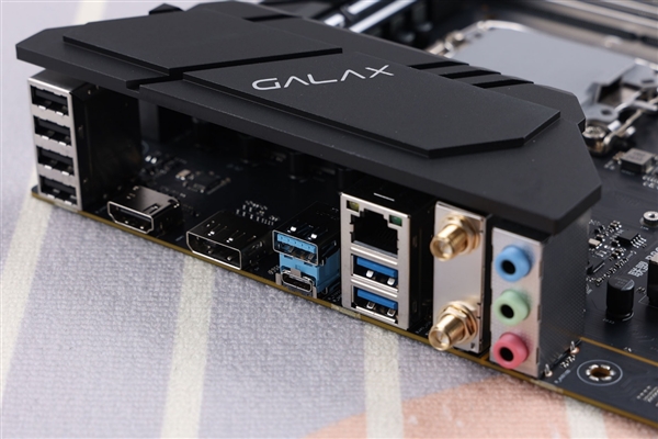 武士出击！影驰联盟B860M WiFi黑武士主板评测