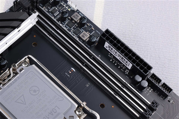 武士出击！影驰联盟B860M WiFi黑武士主板评测