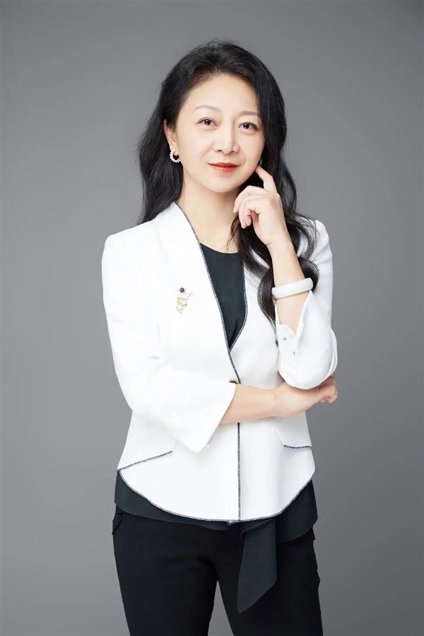 雷军和张一鸣背后的女人：寻找下一个字节跳动