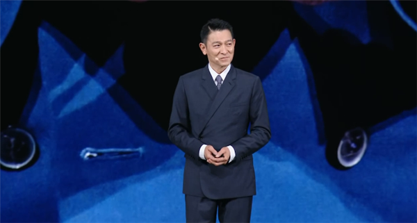 刘德华一开口 ！余承东秒变迷弟：刘德华是我心中的非凡大师