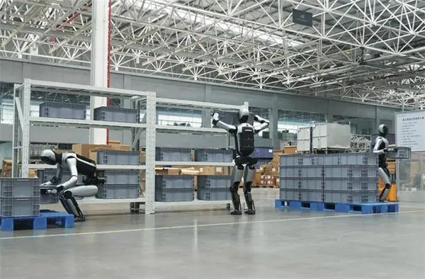 刷新全球订单纪录！优必选人形机器人Walker S2获2.5亿大单