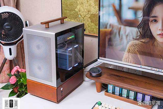 MATX的兼容性和ITX精致感! 乔思伯T7机箱电脑装机实录