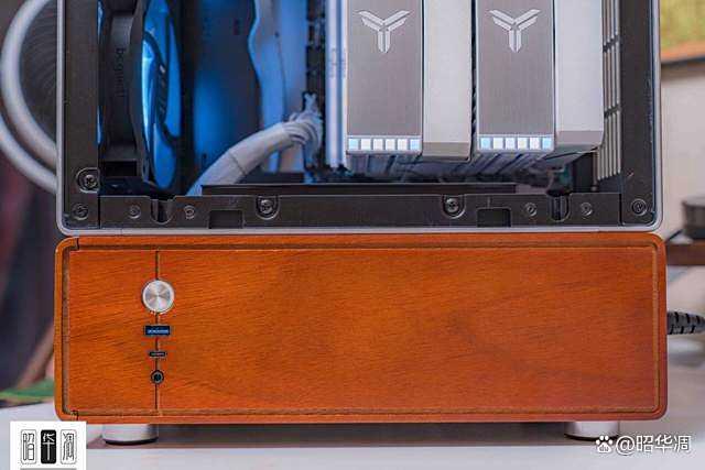 MATX的兼容性和ITX精致感! 乔思伯T7机箱电脑装机实录