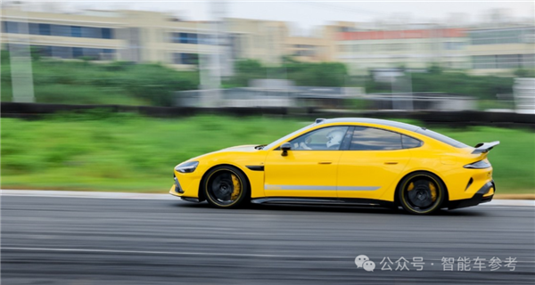 谁在黑！“小米汽车SOS 1秒接通 不含排队时间”：高管回应