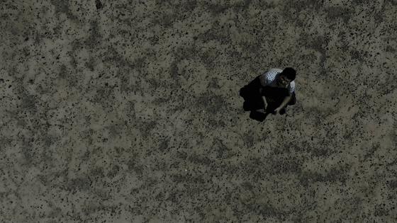 为修复“为人民服务”这几个大字 他动用了在轨卫星：修复前、后对比