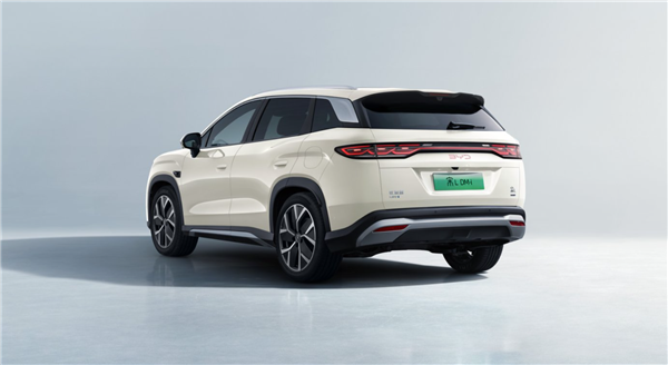 油耗创全球SUV新低！2026款比亚迪宋Pro/宋L DM-i家族上市：9.98万起