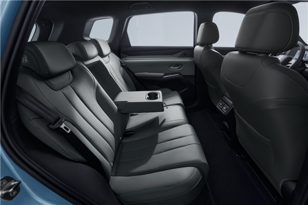 油耗创全球SUV新低！2026款比亚迪宋Pro/宋L DM-i家族上市：9.98万起