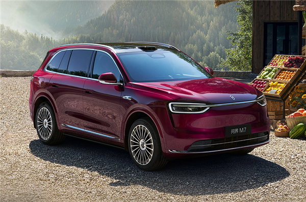 问界M7上市21天交付破万卖爆单！工厂已开双班 11月产能超2万台