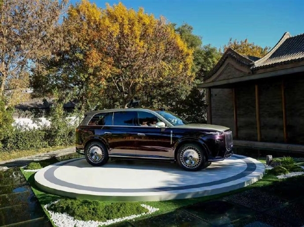 世界唯二 尊界S800同款！岚图泰山搭载华为乾崑ADS 4顶级四激光