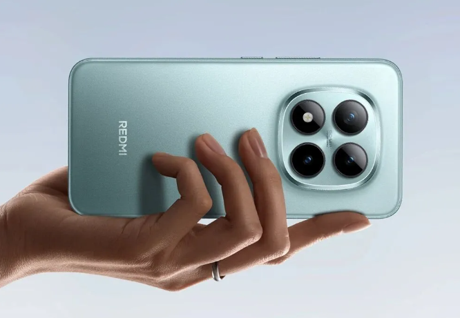 今年手机卷疯了！千元机连 IP69K 都安排上，这 3 款防水耐摔，用到 2031 年