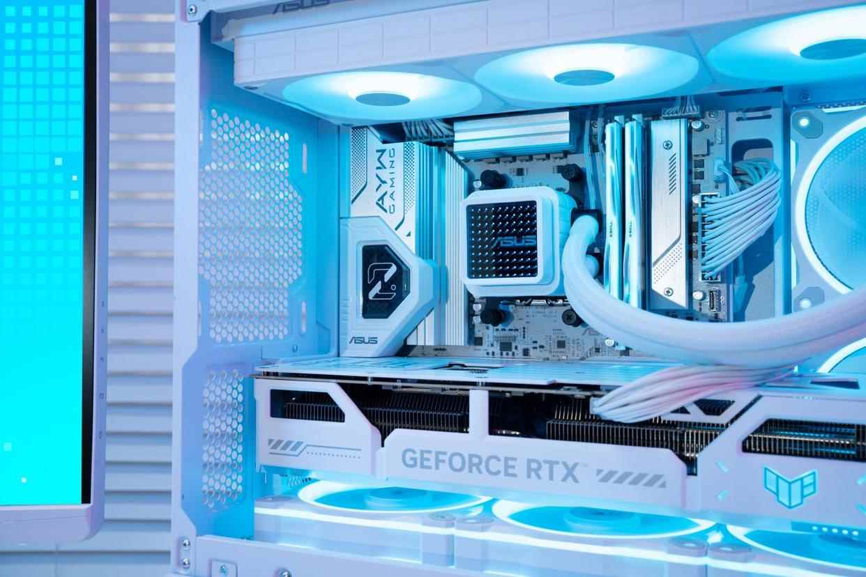 1000多元就能拥有的装机神器! 华硕B850M AYW OC哎呦喂主板性能测评