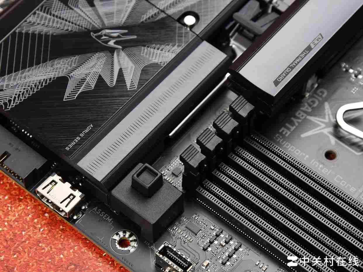 200S Boost功能显著改善游戏性能!技嘉 Z890 A ELITE WIFI7 小雕主板评测