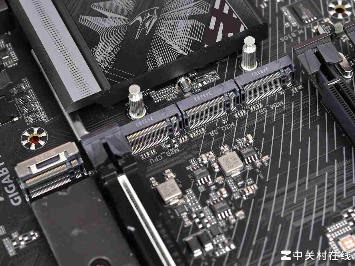 200S Boost功能显著改善游戏性能!技嘉 Z890 A ELITE WIFI7 小雕主板评测