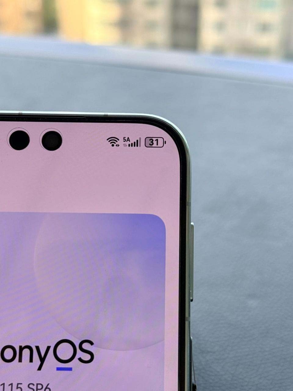 实测信号栏已显示5A标识! 华为Mate 80 RS非凡大师支持四个手机号码