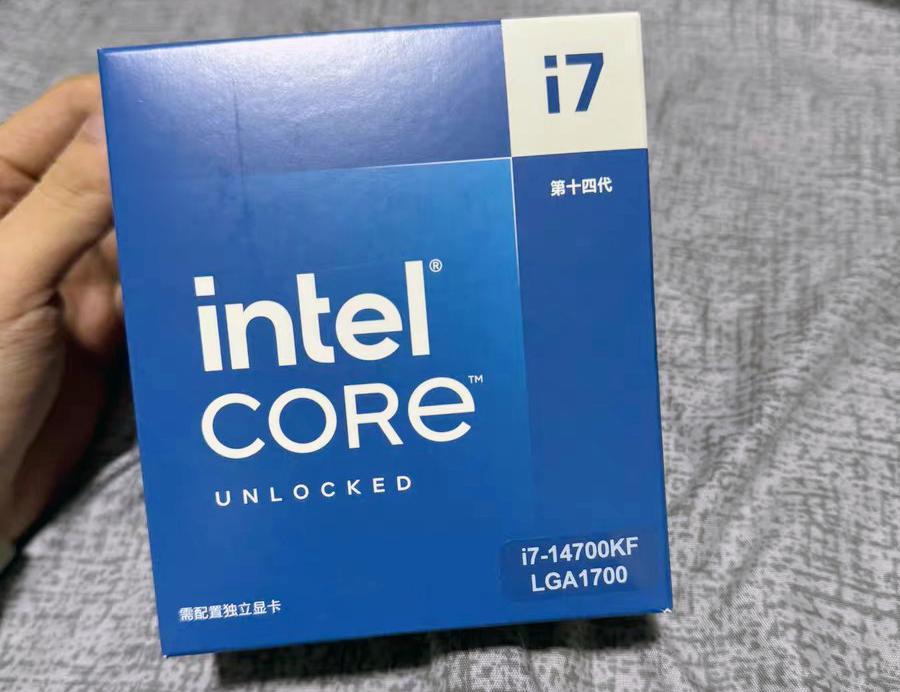 Ryzen 7 7700和Core i7-14700KF处理器性能相差多大? 七款游戏对比测评