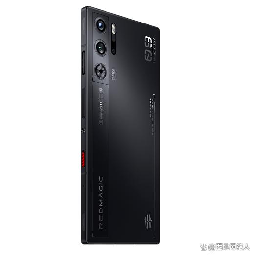 内置24000转/分钟风扇! 努比亚红魔11 Pro优缺点简评