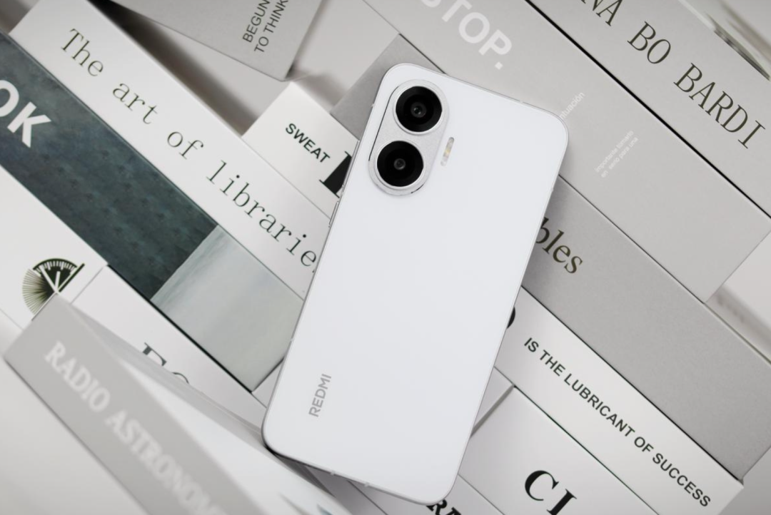 新款内存涨价？别慌！老款 16G+1TB 仅 2244 元，红米这款性价比碾压新机