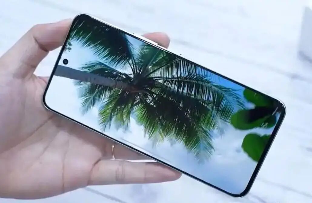 价格“雪崩”的一款骁龙8Gen3手机，12GB+512GB不到1500元，入手再战四五年