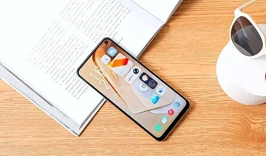 16GB+512GB，3款“价格雪崩”的骁龙8至尊版旗舰，几乎没有差评